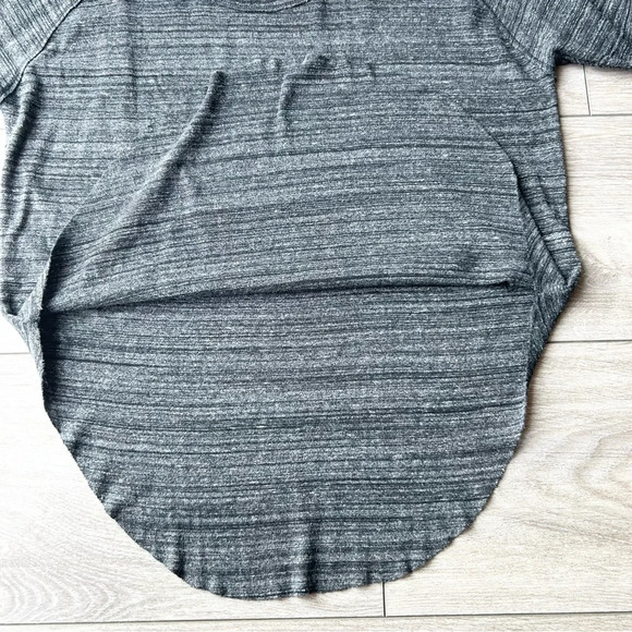 Aritzia TNA Alder Top Marled Dark Grey Raglan Long Sleeve - Picture 11 of 13